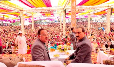 Shillai: हेलिकॉप्टर में उड़ने वाले बागियों को उड़ाएगी जनता, शिलाई में सीएम सुक्खू ने लगाई लताड़ ddnewsportal.com