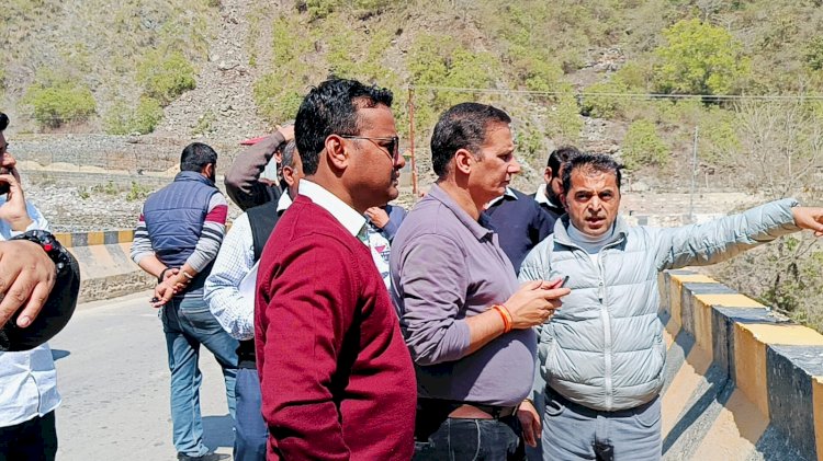 Shillai: ग्रामीण बोले, सड़क बनाने के नाम पर जल-जमीन-पेड़ कर दिये तबाह, किसने दी परमिशन... ddnewsportal.com