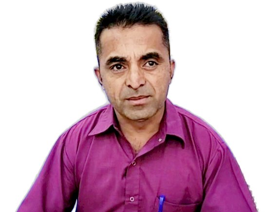 शिलाई: 72 घंटे बाद भी हाई पावर कमेटी को डंपिंग साइड की सूची नही दे पाई कंपनियाँ: नाथूराम चौहान ddnewsportal.com