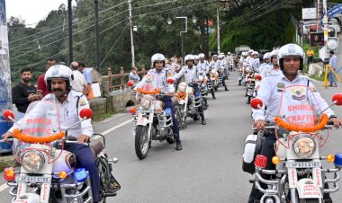 HP TTR Police News: ट्रैफिक पुलिस को मिले 25 बुलेट एनफील्ड, सीएम ने हरी झंडी दिखाकर किया रवाना ddnewsportal.com