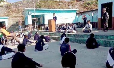 मस्तभोज: जामना स्कूल में संविधान दिवस पर भाषण प्रतियोगिता, शालिनी रही अव्वल  ddnewsportal.com