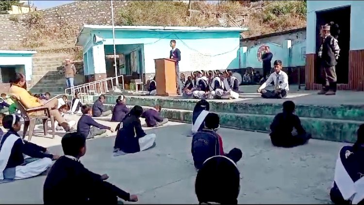 मस्तभोज: जामना स्कूल में संविधान दिवस पर भाषण प्रतियोगिता, शालिनी रही अव्वल ddnewsportal.com